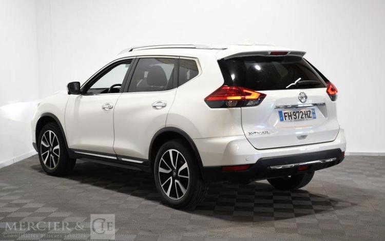 NISSAN X-TRAIL DCI 130 DISTINCTION BLANC FH-972-HZ