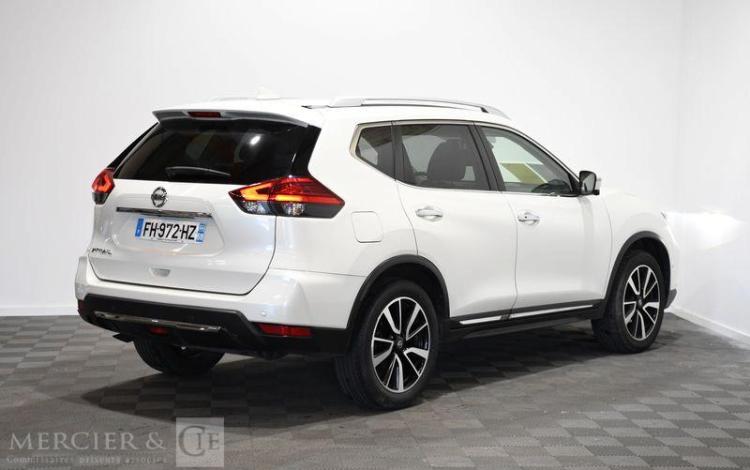 NISSAN X-TRAIL DCI 130 DISTINCTION BLANC FH-972-HZ