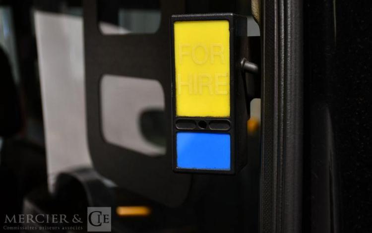 ABARTH TAXI ANGLAIS  FJ-060-QS