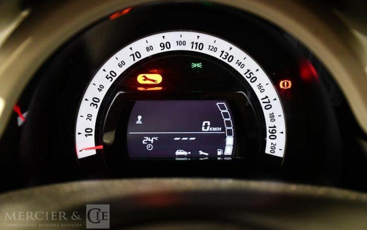 RENAULT TWINGO INTENS TCE 95 GRIS FJ-669-QK