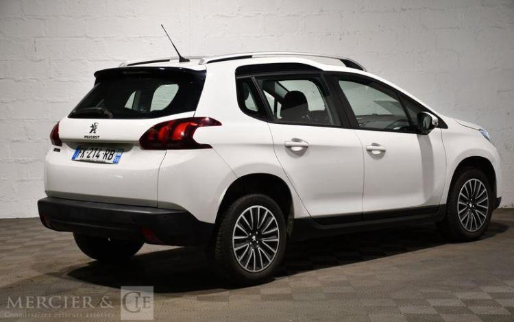 PEUGEOT 2008 BLANC FK-214-RB