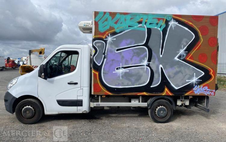 RENAULT MASTER AVEC FRIGO THERMOKING V300 MAX – DIESEL – 115618 KMS – ANNEE 2019 BLANC FK-823-QJ