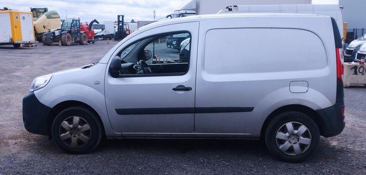 RENAULT KANGOO 2 EXPRESS PHASE 2 1.5 DCI ENERGY 670 KGS S&S 110CV – DIESEL – 103667 KMS GRIS FK-908-CM