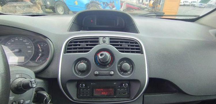 RENAULT KANGOO 2 EXPRESS PHASE 2 1.5 DCI ENERGY 670 KGS S&S 110CV – DIESEL – 103667 KMS GRIS FK-908-CM