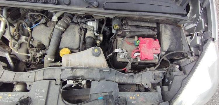 RENAULT KANGOO 2 EXPRESS PHASE 2 1.5 DCI ENERGY 670 KGS S&S 110CV – DIESEL – 103667 KMS GRIS FK-908-CM