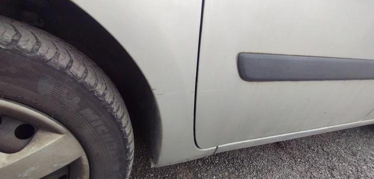 RENAULT KANGOO 2 EXPRESS PHASE 2 1.5 DCI ENERGY 670 KGS S&S 110CV – DIESEL – 103667 KMS GRIS FK-908-CM