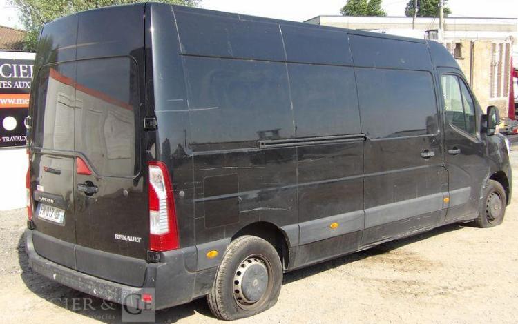 RENAULT MASTER 3 PHASE 3 TRACTION FOURGON L3H2 3,5T 2,3 DCI ENERGY LONG SURELEVE 150CV NOIR FM-017-GF