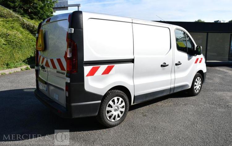 RENAULT TRAFIC GCF L1H1 1200 DCI 95 GRIS FM-492-HN