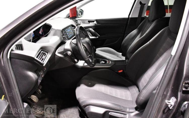 PEUGEOT 308 1.2 PURETECH 130 ALLURE GRIS FP-301-AQ