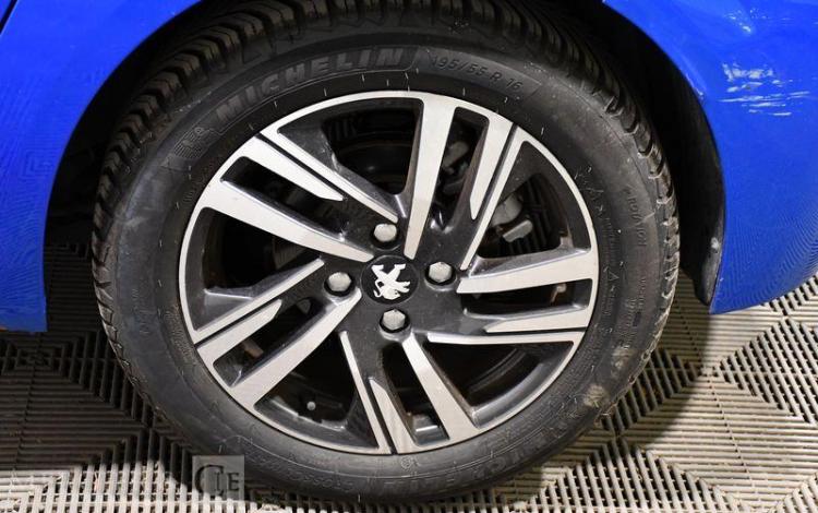 PEUGEOT 208 1.2 PURETECH 100ch ALLURE EAT8 BLEU FP-521-YP