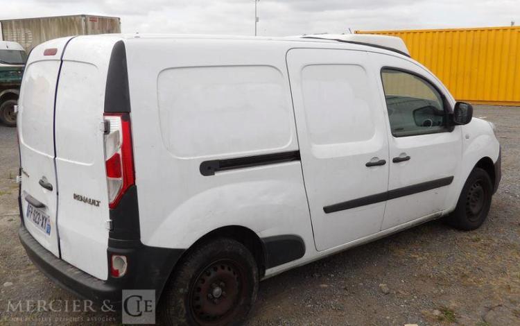 RENAULT KANGOO 2 EXPRESS ZE 60CV BOITE AUTO – ELECTRIQUE – 62861 KMS – ANNEE 2020 BLANC FP-623-XY