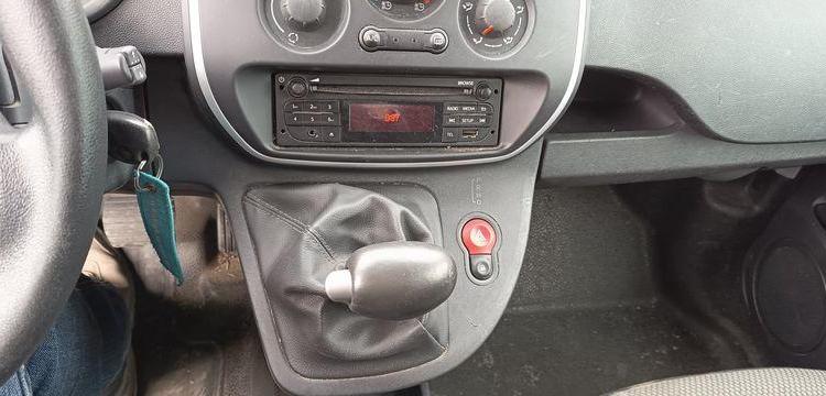 RENAULT KANGOO 2 EXPRESS ZE 60CV BOITE AUTO – ELECTRIQUE – 62861 KMS – ANNEE 2020 BLANC FP-623-XY