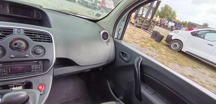 RENAULT KANGOO 2 EXPRESS ZE 60 CV BOITE AUTO – ELECTRIQUE 57039 KMS – ANNEE 2020 BLANC FP-736-XX