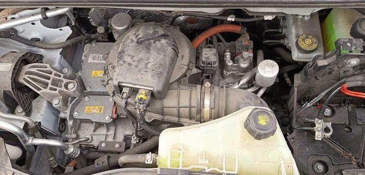RENAULT KANGOO 2 EXPRESS ZE 60 CV BOITE AUTO – ELECTRIQUE 57039 KMS – ANNEE 2020 BLANC FP-736-XX