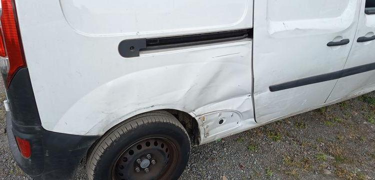 RENAULT KANGOO 2 EXPRESS ZE 60 CV BOITE AUTO – ELECTRIQUE 57039 KMS – ANNEE 2020 BLANC FP-736-XX