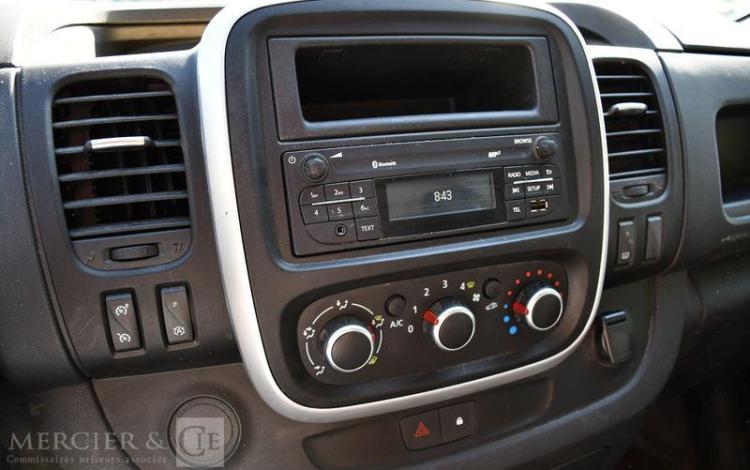 RENAULT TRAFIC L1H1 1000 DCI 95 GRAND CONFORT BLANC FQ-056-WP