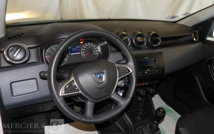 DACIA DUSTER 1.0 TCE 100CH ESSENTIEL 4X2 BLANC FQ-671-RM