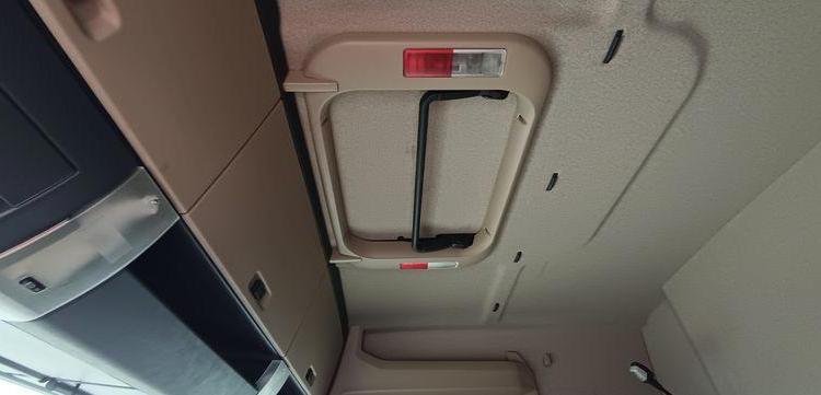 MAN TGX 18.510 4×2 BL SA PTRA 44 TONNES – 320185 KMS – ANNEE 2020 BLANC FQ-692-SJ