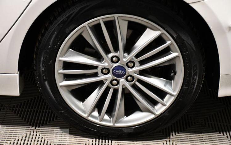 FORD MONDEO SW 2,0 HYBRID 187 VIGNALE BLANC FR-591-NY