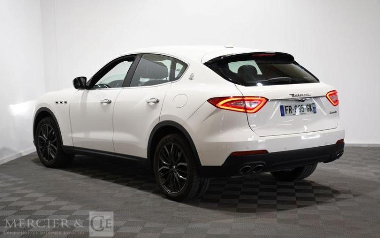 MASERATI LEVANTE 3,0 TURBO DIESEL 275CH SPORT Q4 BVA BLANC FR-985-GK