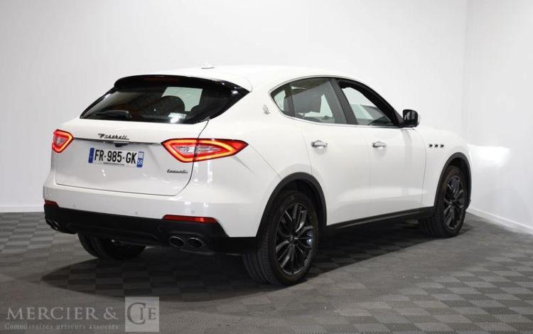 MASERATI LEVANTE 3,0 TURBO DIESEL 275CH SPORT Q4 BVA BLANC FR-985-GK