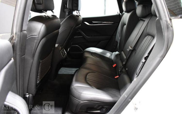 MASERATI LEVANTE 3,0 TURBO DIESEL 275CH SPORT Q4 BVA BLANC FR-985-GK