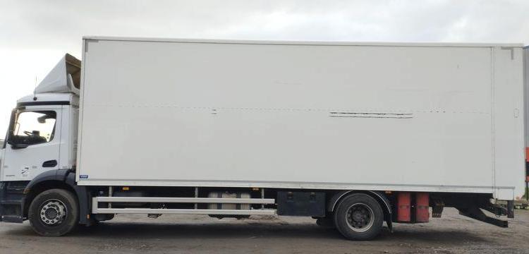 MERCEDES ACTROS S/M 1824 4×2 FG HAYON DHOLLANDIA DHVO25 – DIESEL – 182832 KMS – AN 2020 BLANC FS-305-RY