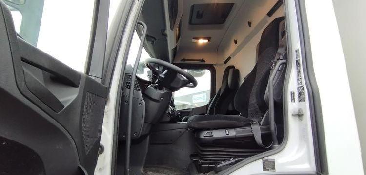 MERCEDES ACTROS S/M 1824 4×2 FG HAYON DHOLLANDIA DHVO25 – DIESEL – 182832 KMS – AN 2020 BLANC FS-305-RY