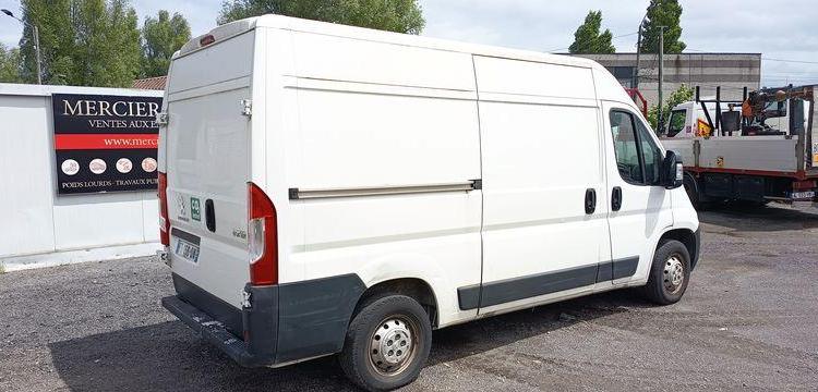 PEUGEOT BOXER PREMIUM 335 BHD L2H2 BOIS BLANC FT-156-QN