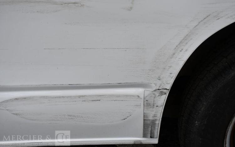 VOLKSWAGEN TRANSPORTER BLANC FT-313-CF