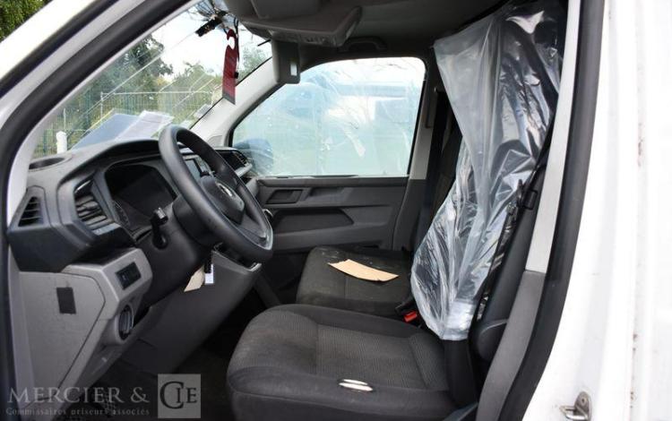 VOLKSWAGEN TRANSPORTER BLANC FT-313-CF