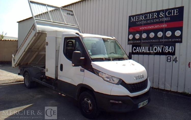 IVECO 35-160 BENNE SIMPLE CABINE COFFRE BLANC FT-601-CV
