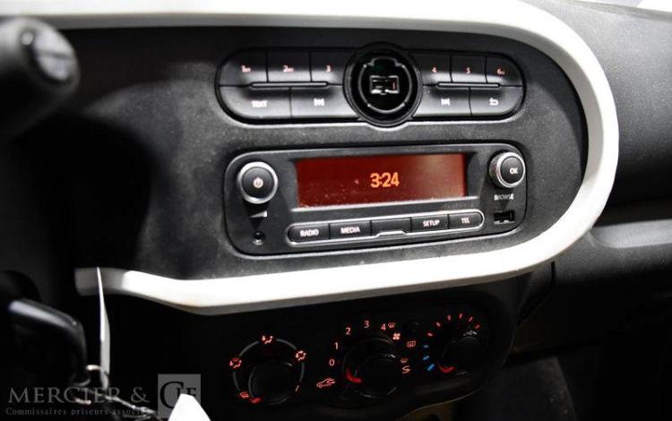 RENAULT TWINGO LIFE SCE 65 BLEU FV-178-VR