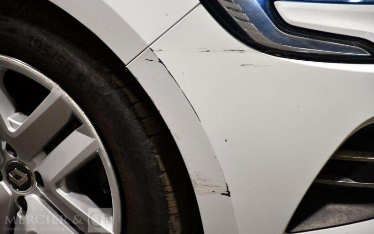 RENAULT CLIO ZEN TCE 100 GPL BLANC FV-375-QL