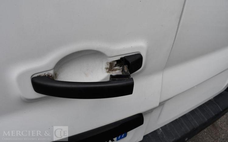 RENAULT TRAFIC GCF L1H1 1000 DCI 95 BLANC FV-759-YX