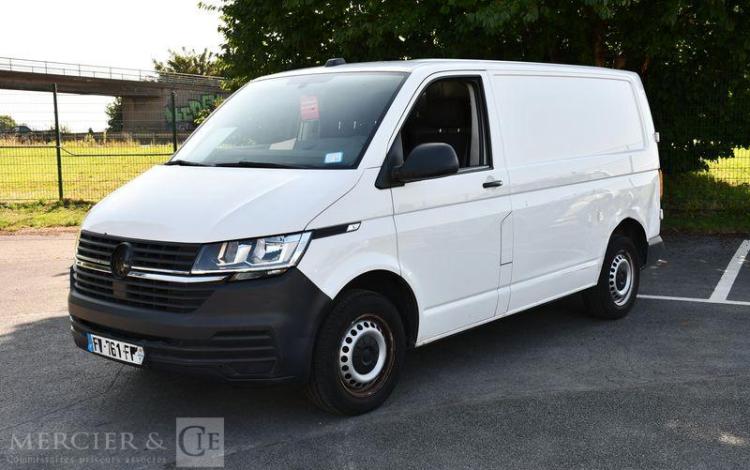 VOLKSWAGEN TRANSPORTER BLANC FV-761-FF