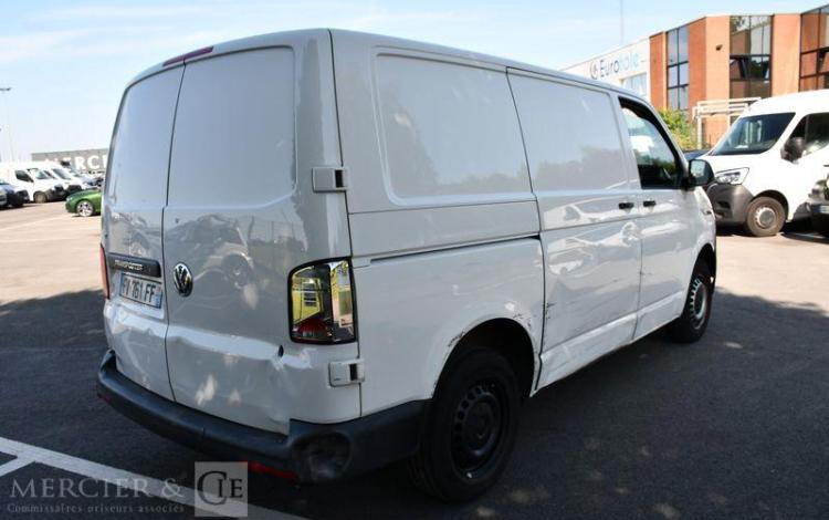VOLKSWAGEN TRANSPORTER BLANC FV-761-FF