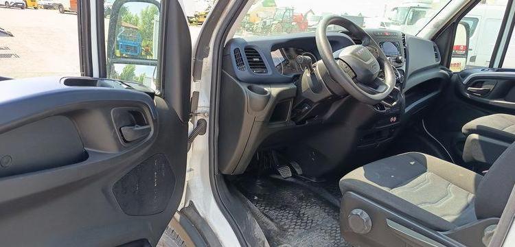 IVECO DAILY 35S14 GA8V12 L2H2 – GAZ – 36806 KMS – ANNEE 2021 BLANC FW-157-QS