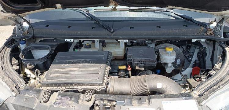 IVECO DAILY 35S14 GA8V12 L2H2 – GAZ – 36806 KMS – ANNEE 2021 BLANC FW-157-QS