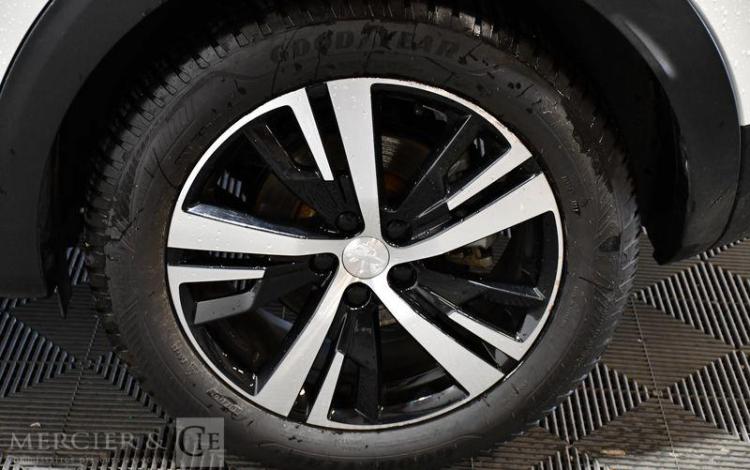PEUGEOT 3008 GT HYBRID 225 BLANC FW-616-NE