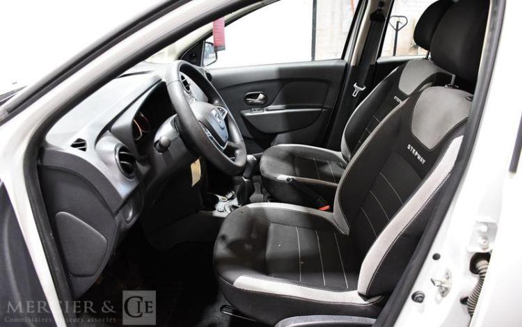DACIA SANDERO SERIE LIMITEE EVASION ECO-G BLANC FW-794-JJ