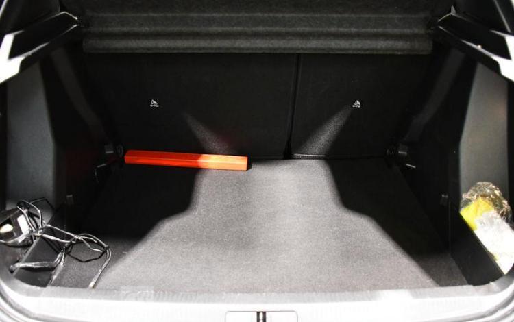 PEUGEOT 2008 1.2 PURETECH 130 ACTIVE EAT BLANC FW-949-WX