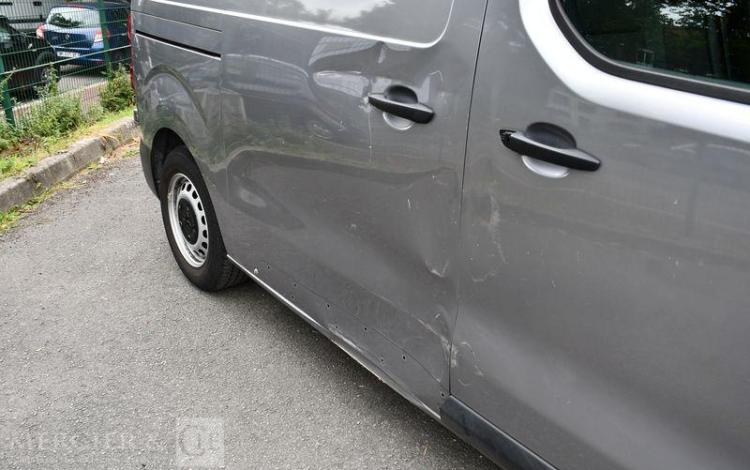 PEUGEOT EXPERT PREMIUM STANDARD BLUEHDI GRIS FX-148-CB