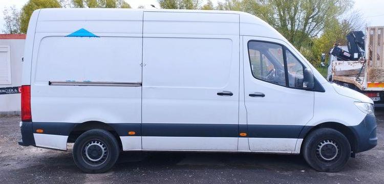 MERCEDES SPRINTER FOURGON 37 3T2 314 CDI 143CH – DIESEL – 139893 KMS – ANNEE 2021 BLANC FX-792-CG