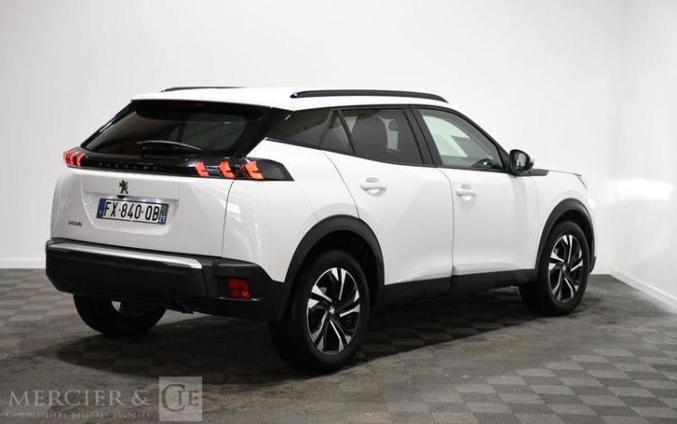 PEUGEOT 2008 1.2 PURETECH 100 ALLURE PACK BLANC FX-840-QB