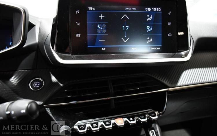 PEUGEOT 2008 1.2 PURETECH 100 ALLURE PACK BLANC FX-840-QB
