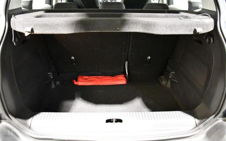 CITROEN C3 AIRCROSS 1,2 PURE TECH 110 NOIR FY-022-HJ