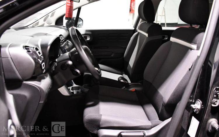 CITROEN C3 AIRCROSS 1,2 PURE TECH 110 NOIR FY-022-HJ
