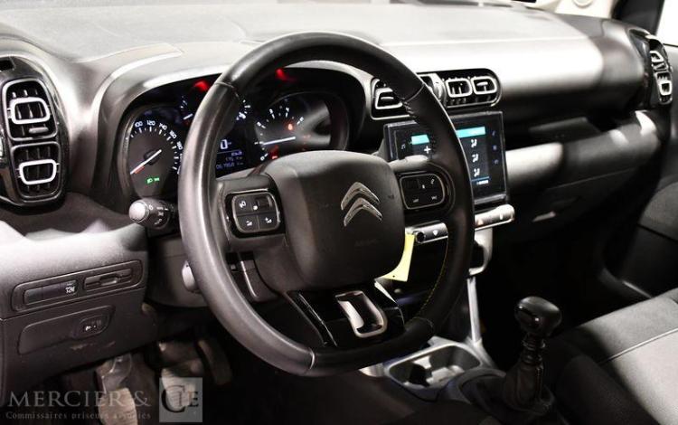 CITROEN C3 AIRCROSS 1,2 PURE TECH 110 NOIR FY-022-HJ