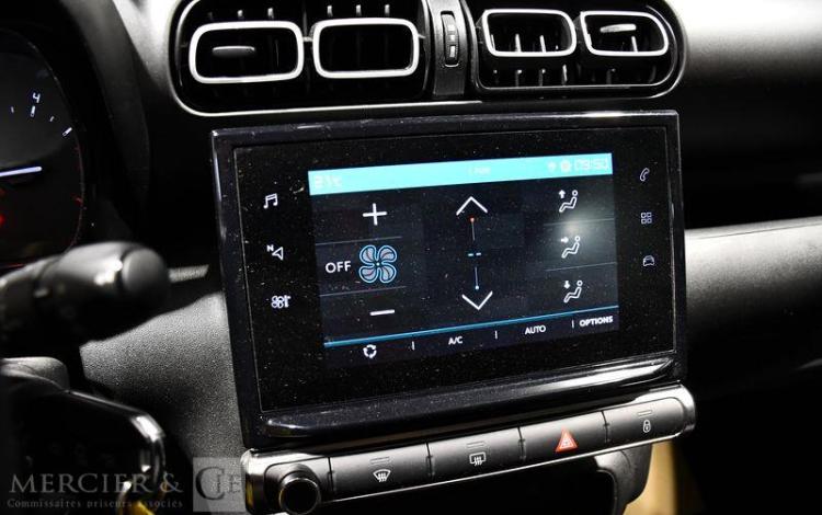 CITROEN C3 AIRCROSS 1,2 PURE TECH 110 NOIR FY-022-HJ